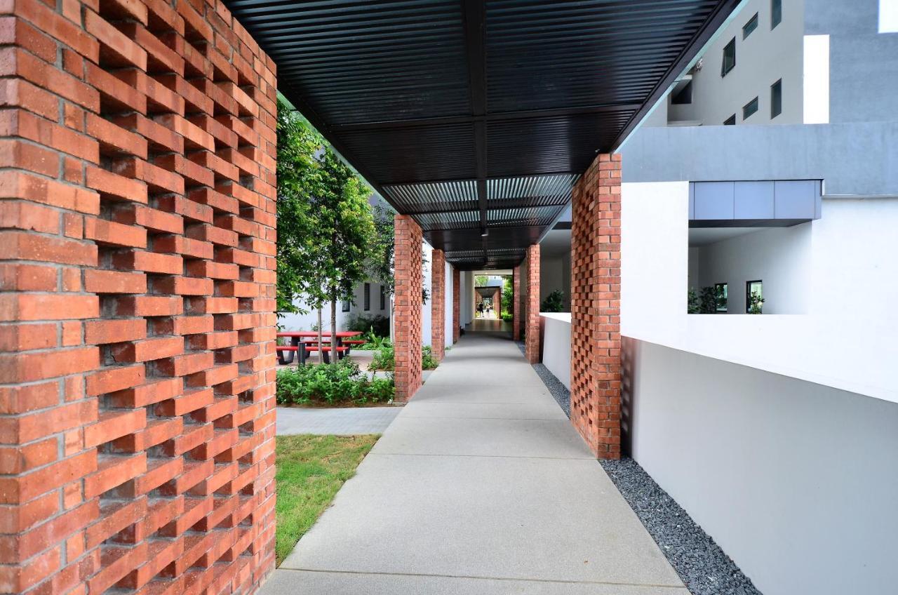 New Kl Pj @ 5min To Midvalley/sunway 6-8pax Kuala Lumpur