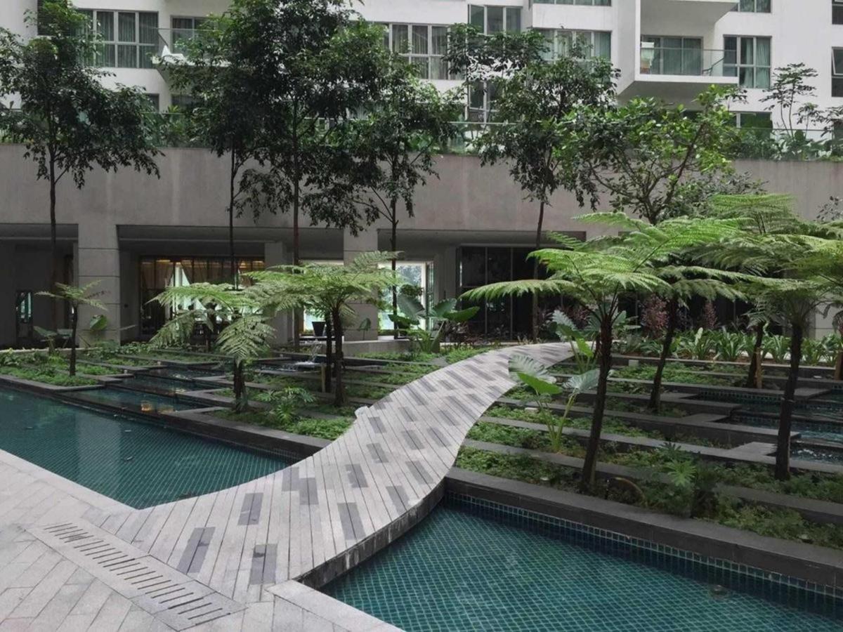 Apartment Klcc Inifinity Pool - The Regalia Residences & By Kl Minsu *