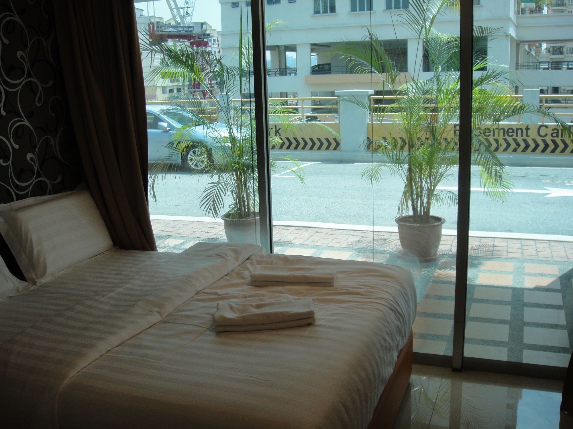 1 Kuchai Hotel