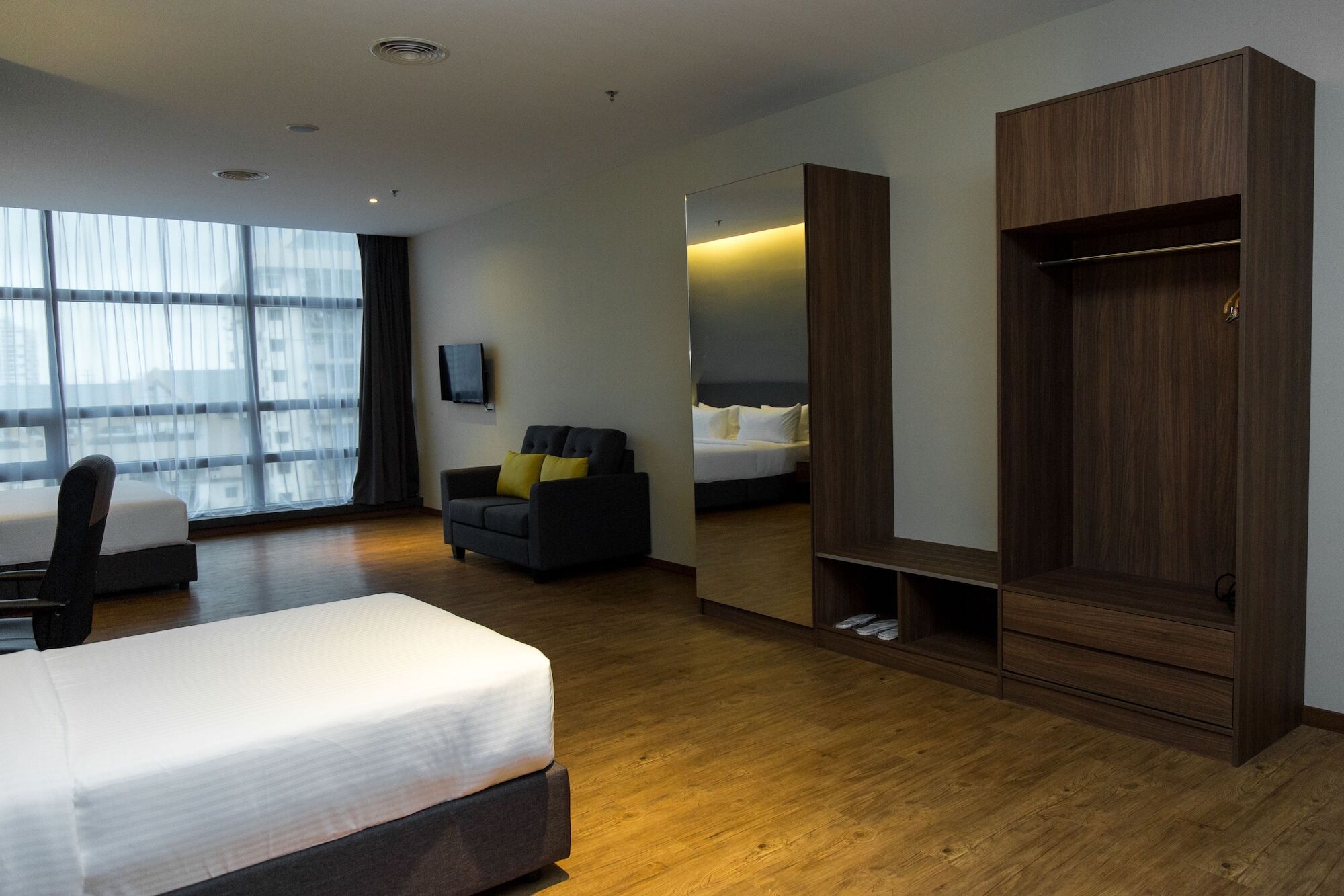 Imperial Regency And 3*