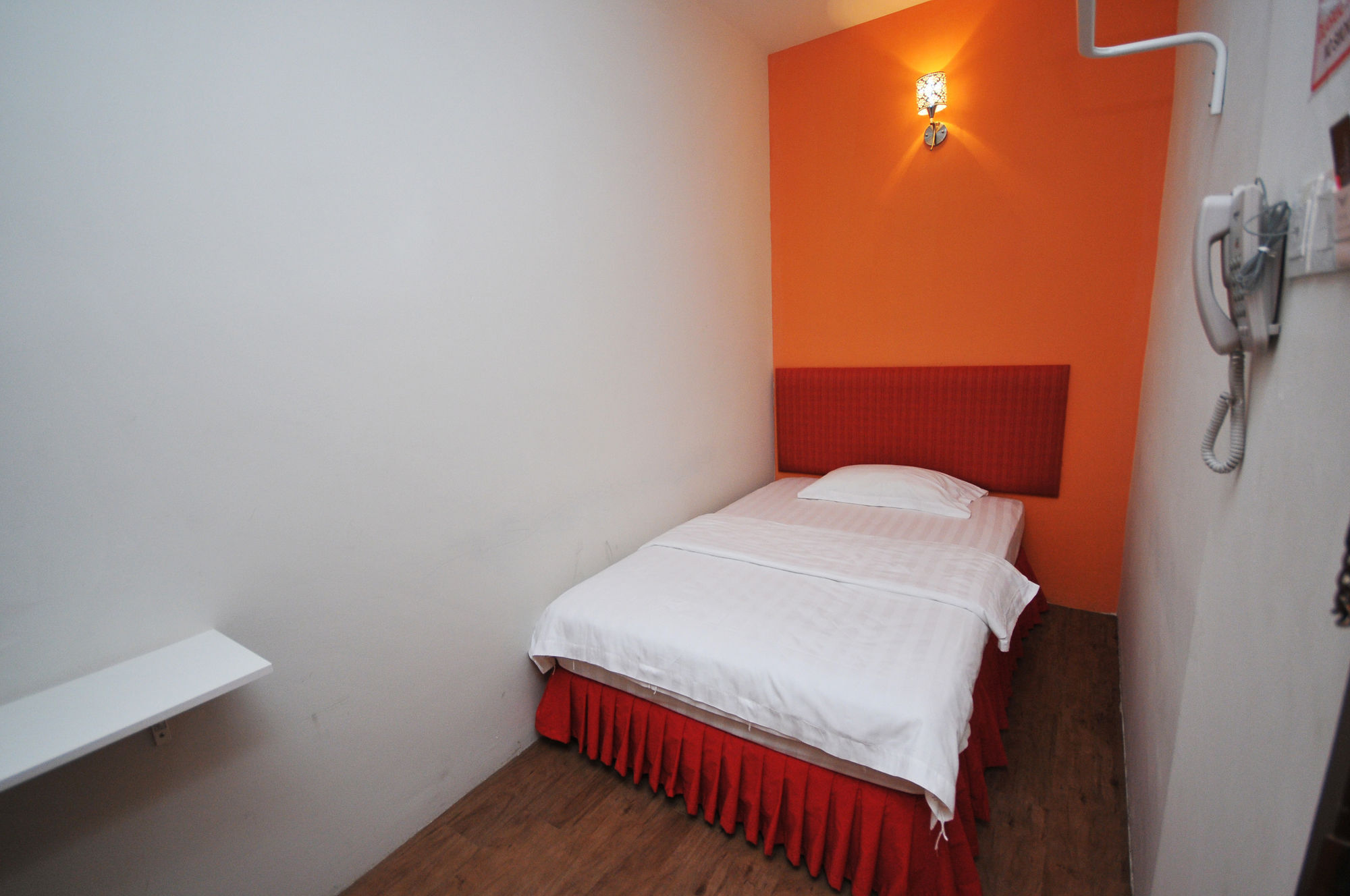 First Centro Hotel Khách sạn