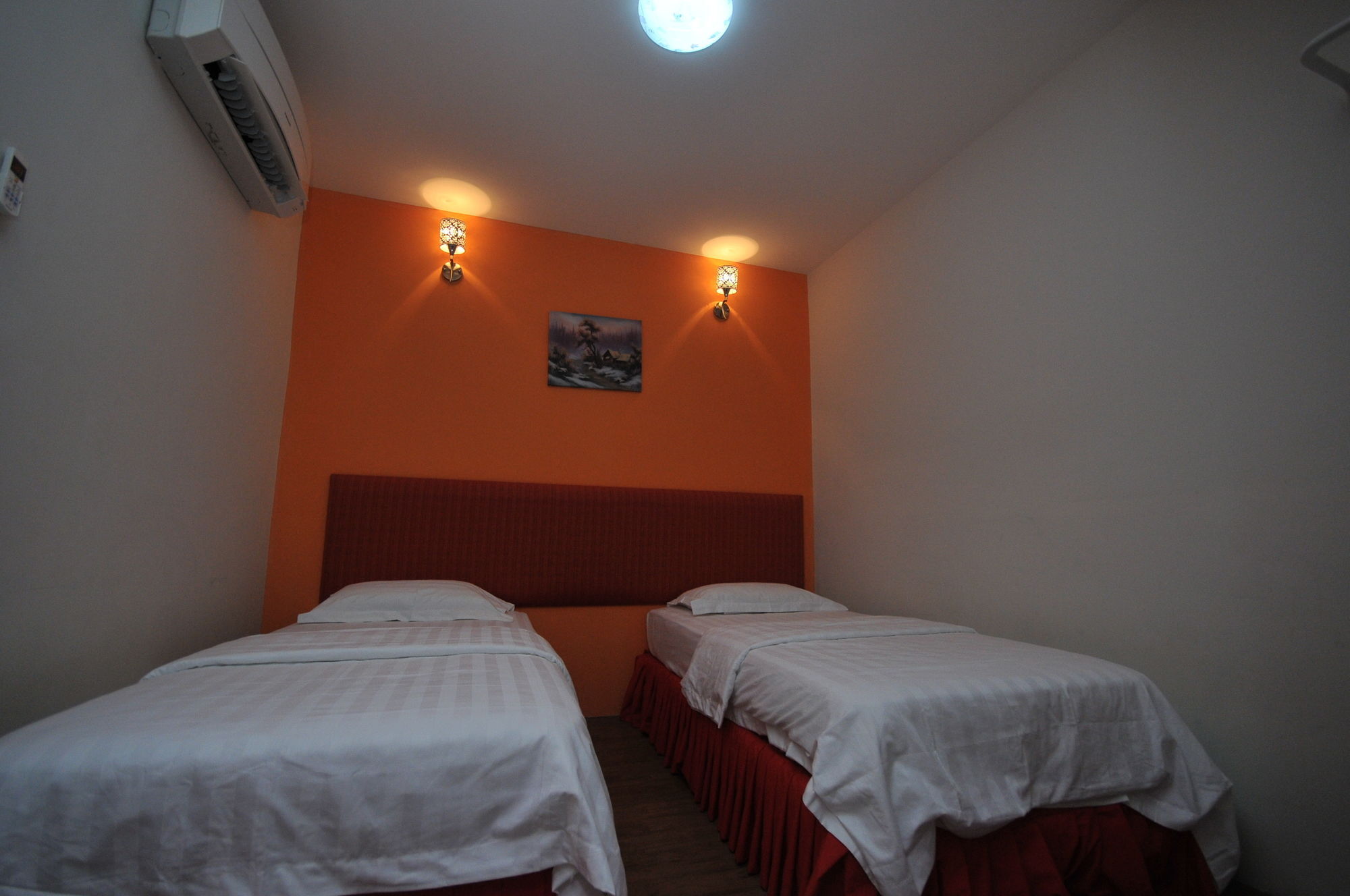 First Centro Hotel *