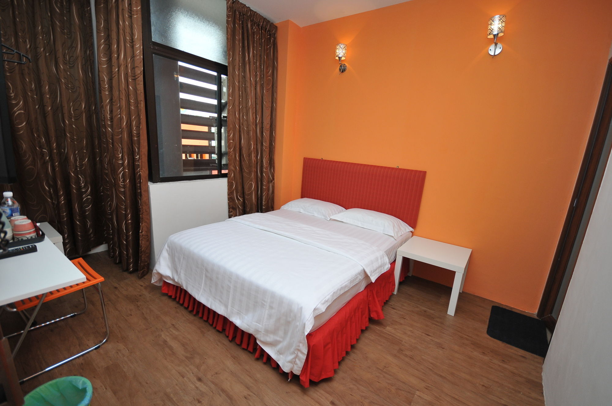 First Centro Hotel Khách sạn