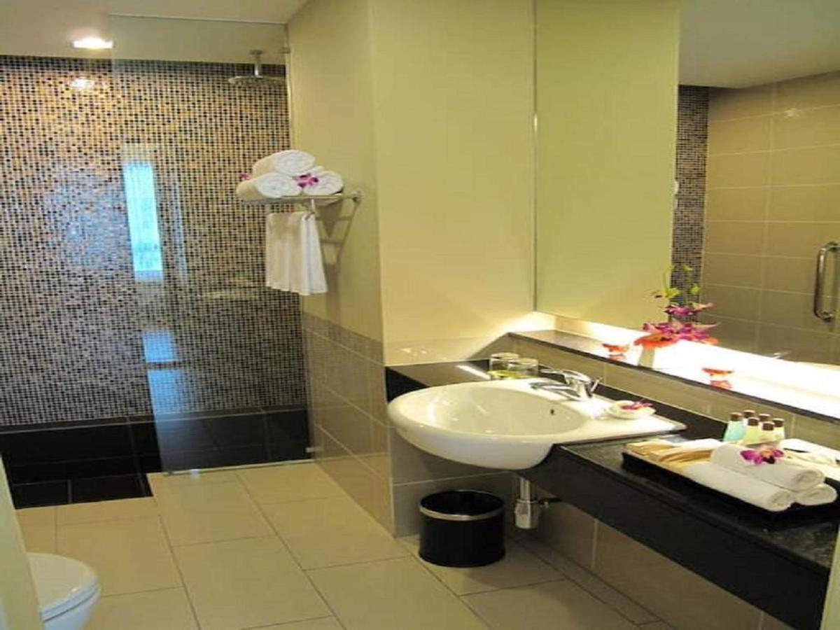 Maxhome@swiss Garden Residences Kl , Bukit Bintang Kuala Lumpur