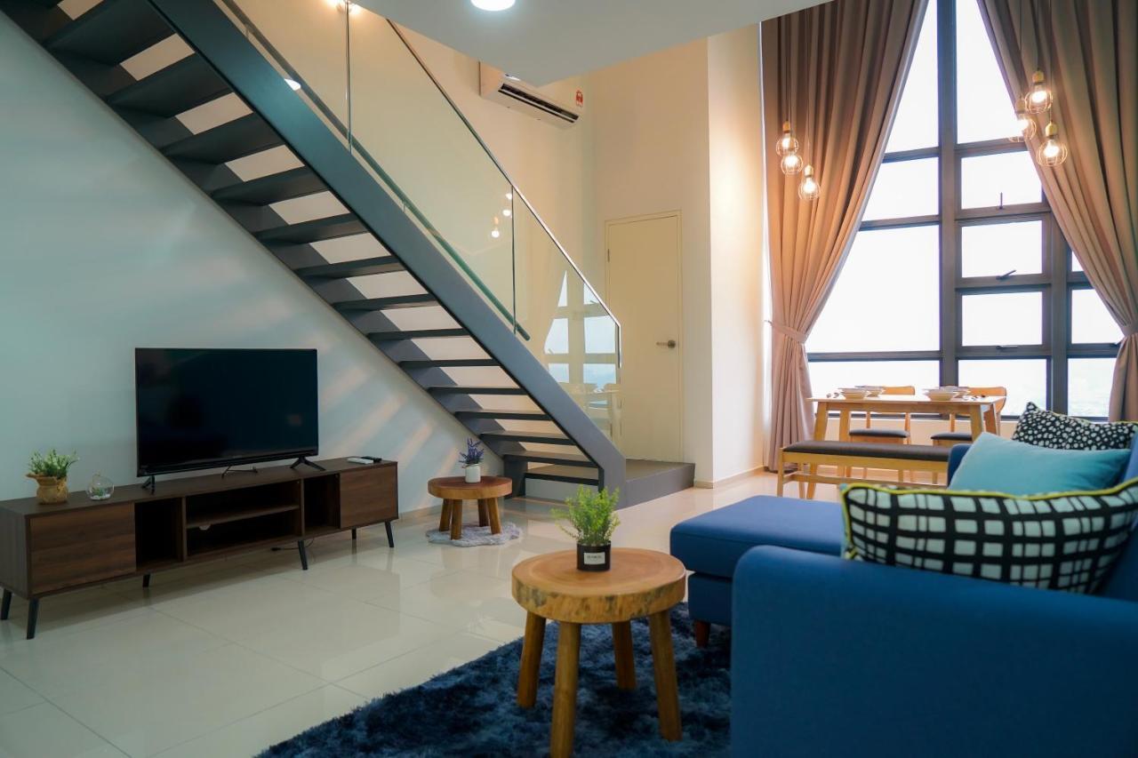 Apartemen Cozy Modern Loft By De Lux @ Ekocheras, Kl Kuala Lumpur