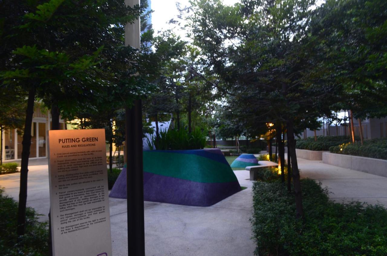 The Robertson By Kl Moonlight Suites Bukit Bintang Bed & Breakfast