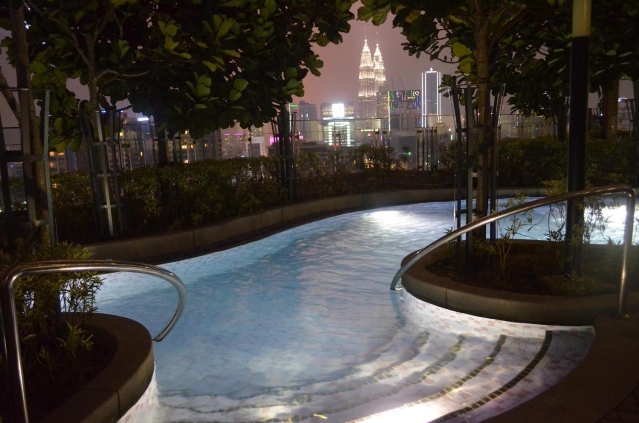 The Robertson By Kl Moonlight Suites Bukit Bintang Bed & Breakfast *