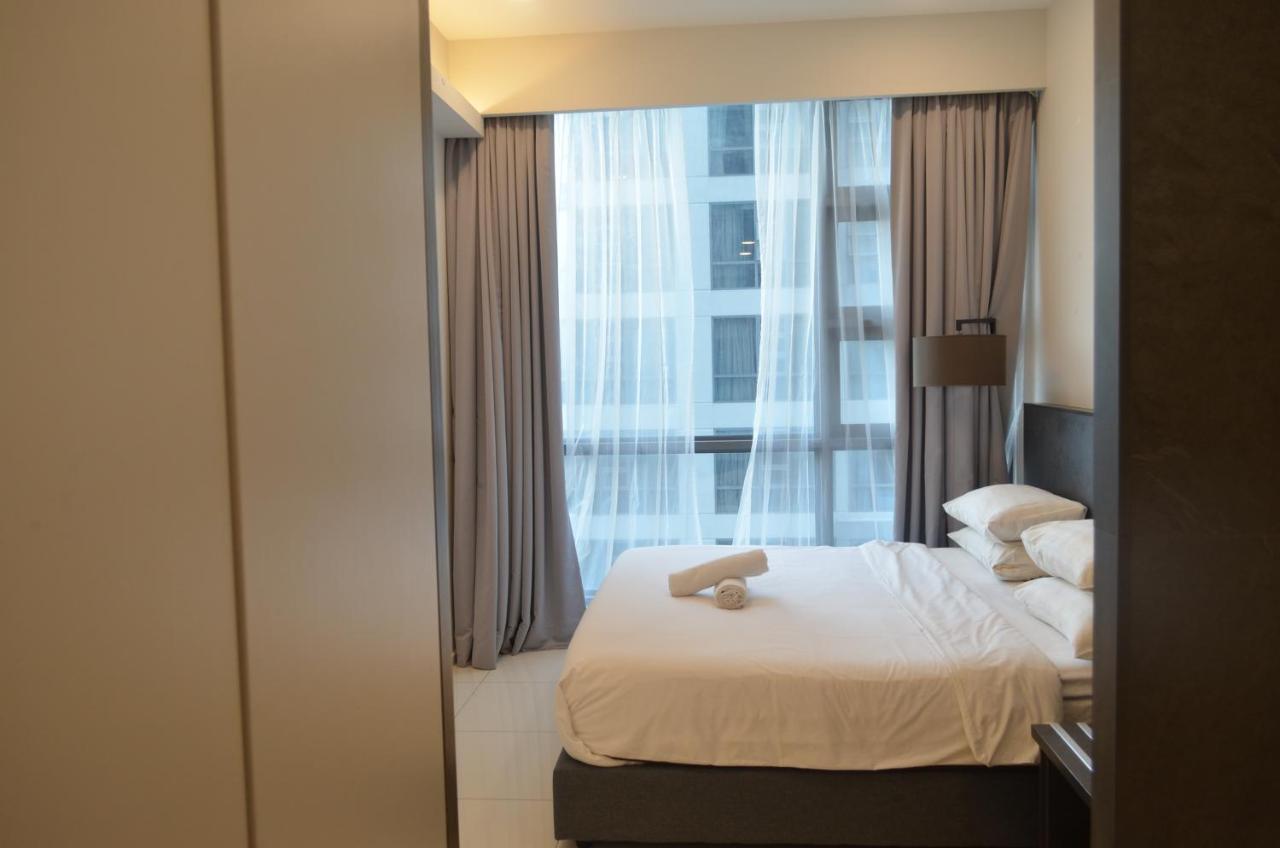 The Robertson By Kl Moonlight Suites Bukit Bintang Bed & Breakfast