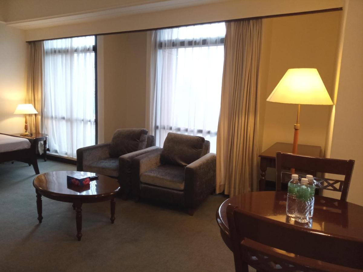 Apartment Grand Service @ Times Square