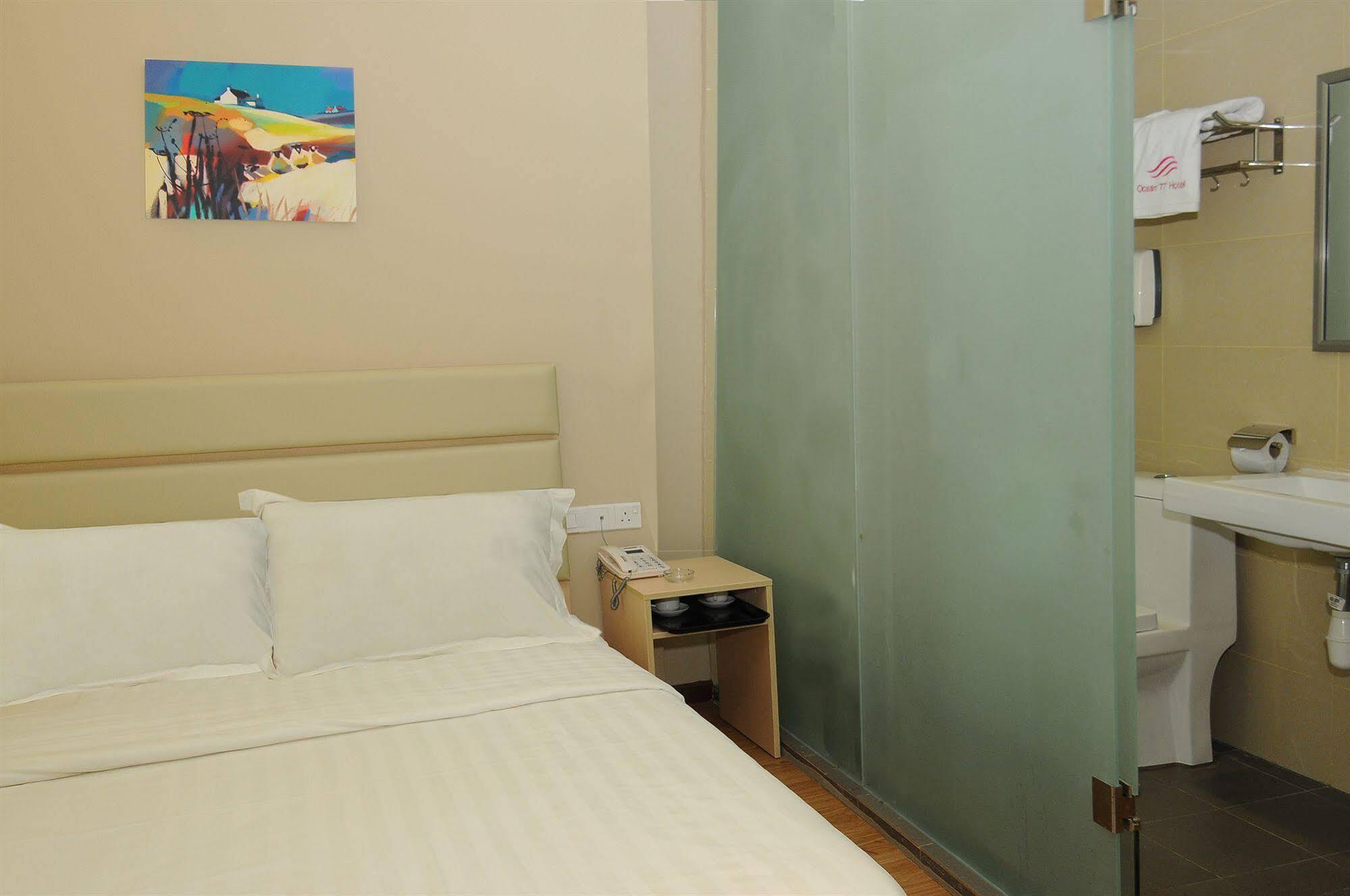 Oyo 89837 Ocean 77 Hotel