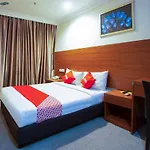 Super Oyo 90101 Gds Hotel Titiwangsa