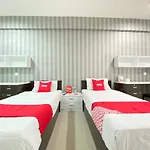 Oyo 334 Everest Hotel