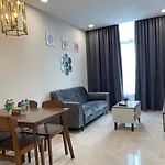 Queens Service Suites At Sky Suites Klcc