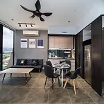 Scarlet Suites Klcc By Sunz Living
