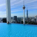 Platinum 2 Klcc Newluxurycondo By Langitel With Infinitycityview Swimmingpool