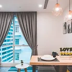 Binjai 8- 3Beds Family Suite#7Min To Klcc#Netflix