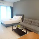 Kl Golden Suite At Mercu Summer Suite Klcc