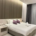 Societe Suites Hartamas