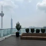 La Platinum Klcc