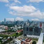 The Wadies 2Br 5Pax Reizz Residences With Balcony And City View Jalan Ampang