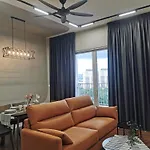 Una Serviced Apartment, Jalan Peel By Rverse Suite