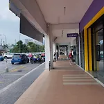 Puchong, Old Klang Road,8pax, Midvalley Pavilion 2