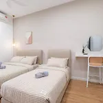 French Style Sv2 Linked Bridge Velocity Mall 中文房东