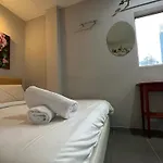 Dingdong Homes Hotel