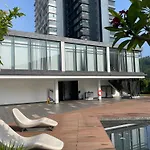 The Ridge Kl East