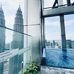 Tropicana Residence Klcc @ Getaway Home Suite