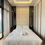 Dorsett Residence By Apex Management