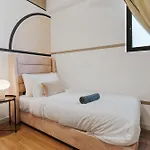 4Br Luscious Room M Vertica Near Mrt By Rumabnb
