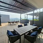 Cozy 2R2B Near Gleneagles @ Embassy Row Klcc