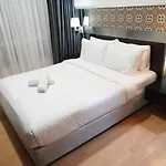 The Luxe Stay