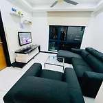 Kl Homestay At Casa Residency- Walk To Lalaport & Lrt