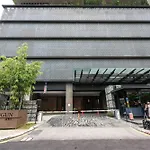 Anggun Residences Serviced Suites By Gb
