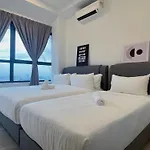 Arte Plus By Manhattan Group