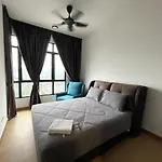 Kamila Suite & Homestay Formuslimonly