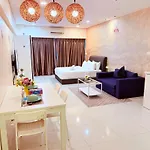 Summer Suites Klcc By Lux Stay