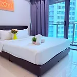 Summer Suites Klcc By Lux Stay
