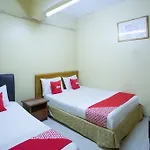 Spot On 89962 Perfect Class Hotel