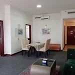 Maga Suite At Times Square Kl