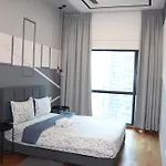 Reizz Residence By Tr Suites