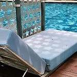 Premier Sky Pool At Star Klcc
