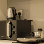 Ekocheras Cozy Suite By Guestonic
