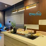 Lucentia Bukitbintang Klccview Infinitypool By Heystay Management
