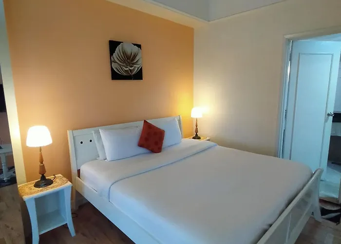 Plaza Service Apartment Times Square