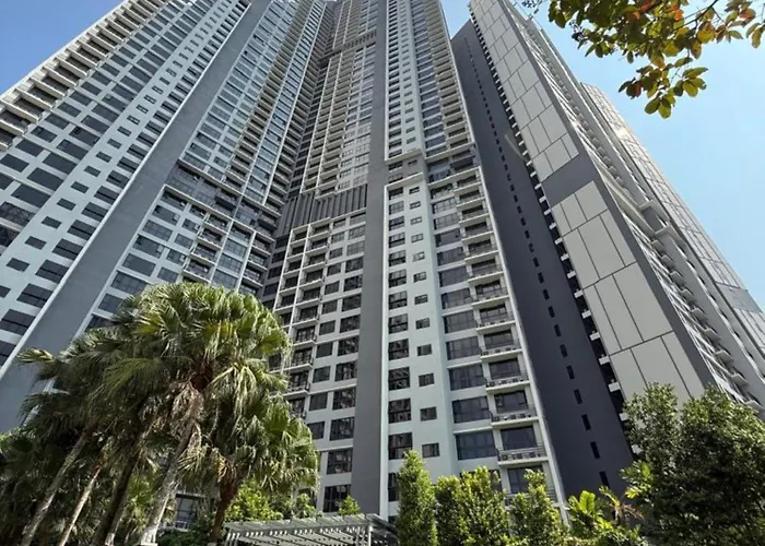 Sky Garden Luxy Suites At Agile Bukit Bintang