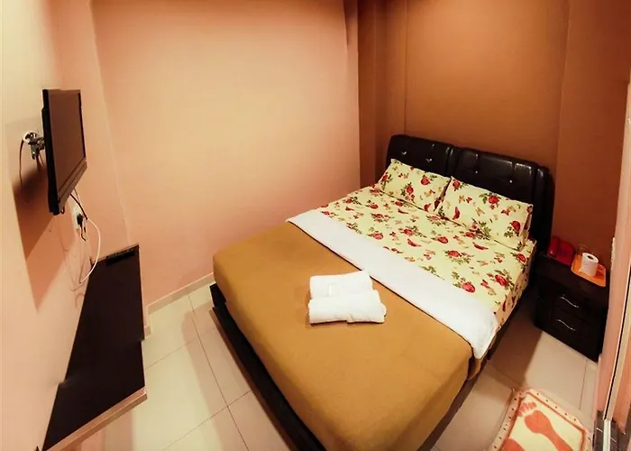 Funky Crib Hotel