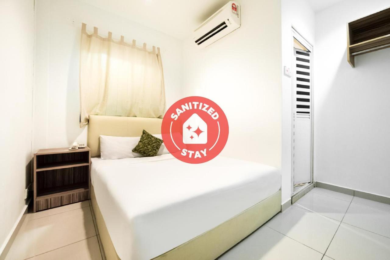 Oyo 89618 Delegant Hotel 2*